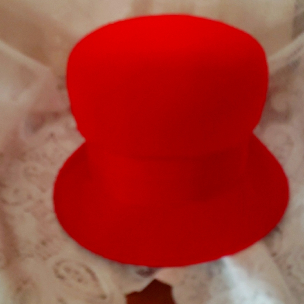 Peachbloom Hat